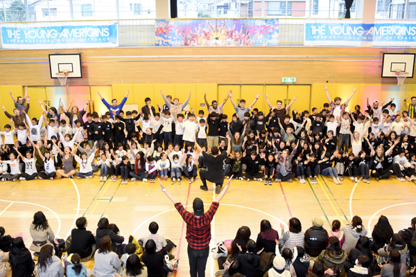 立川市若葉台小学校「ヤングアメリカンズ・ワンデイワークショップ」