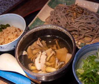 蕎麦処 梅隆 ばいりゅう