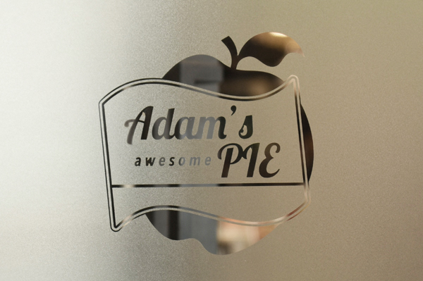 Adam’s awaesome PIE　アダムス　オーサムパイ