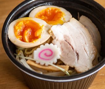 ラーメンと日本酒のお店　麺や★Fuji ふじ