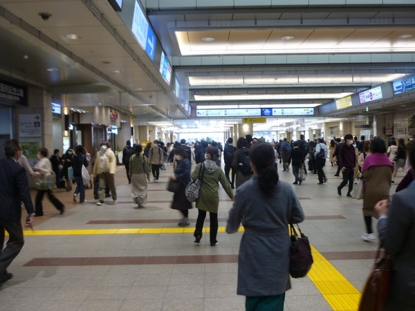 11月4日立川駅付近の様子