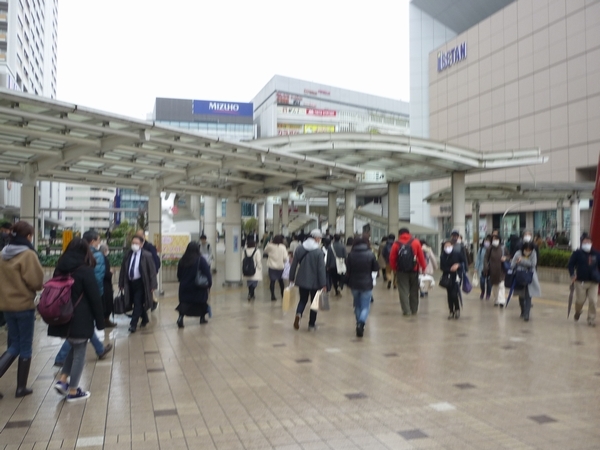 12月5日立川駅付近の様子