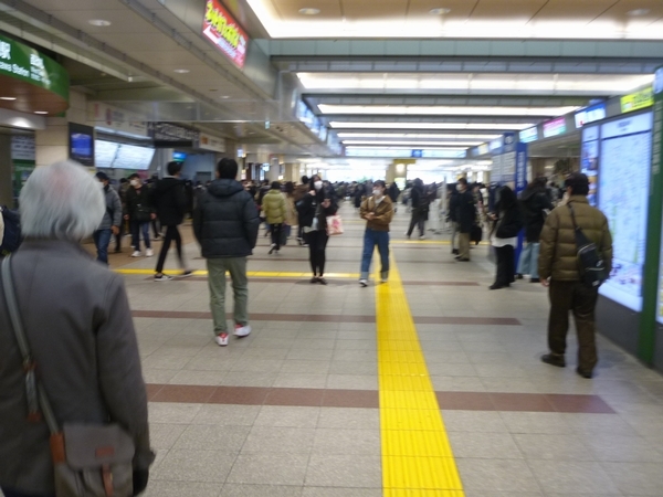 12月28日立川駅付近の様子