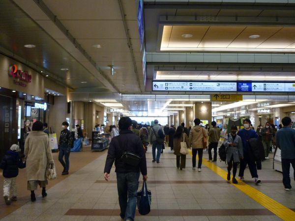 2月6日立川駅付近の様子