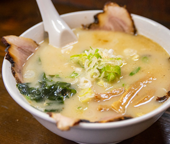 ラーメン屋さん くるま 立川通り店