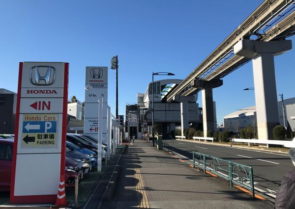 多摩都市モノレール立飛駅のエスカレーター