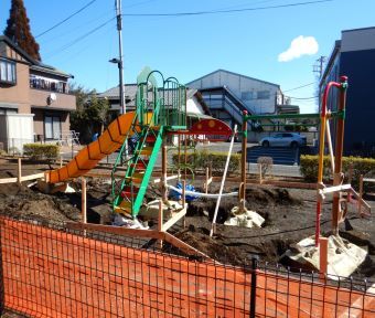 立川の変遷・西砂公園の複合遊具新設中！