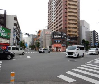 立川の道・交差点「錦町一丁目の変形六差路」