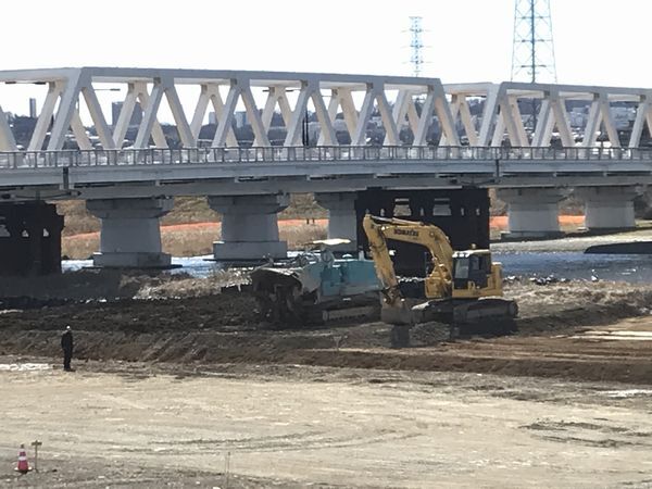 日野橋仮橋工事　2月28日