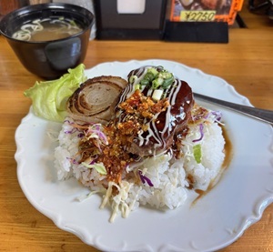 腹ぺこコンビが向かった先は…