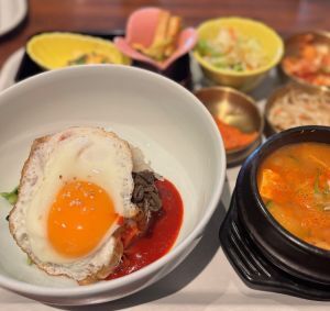 本格韓国料理店で大満足ランチ