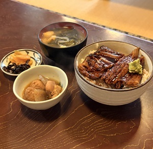 曙町「幸喜寿司」のランチ