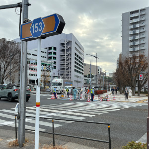 まちNews2025！「昭和記念公園あけぼの口」交差点で