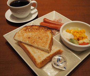 Cafe de CRIE カフェ・ド・クリエ 立川北口大通り店