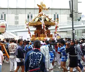 曙町祭礼パレード