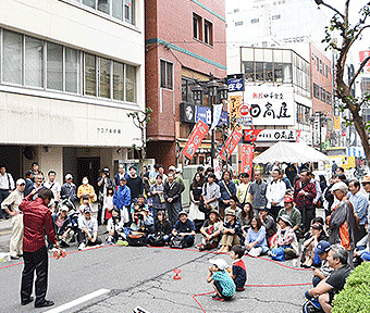 「立川南口ワンダーランド」 中央エリア